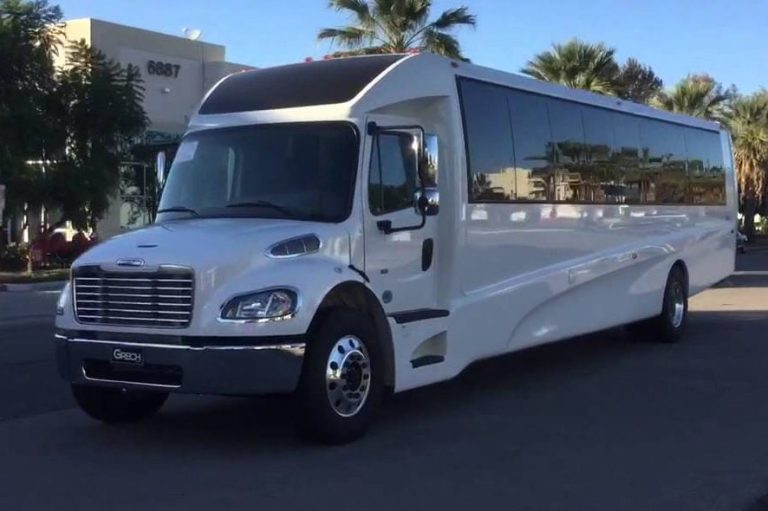 Freightliner Mini-Coach